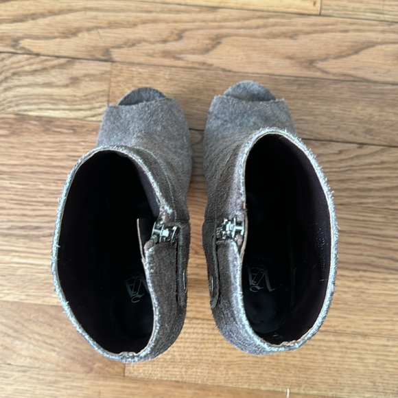 Velvet Angels suede open toe bootie heels - Picture 6 of 6